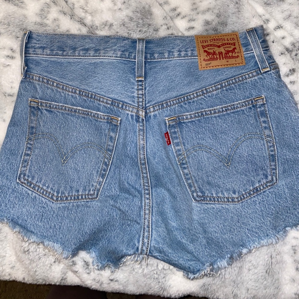 Levi shorts